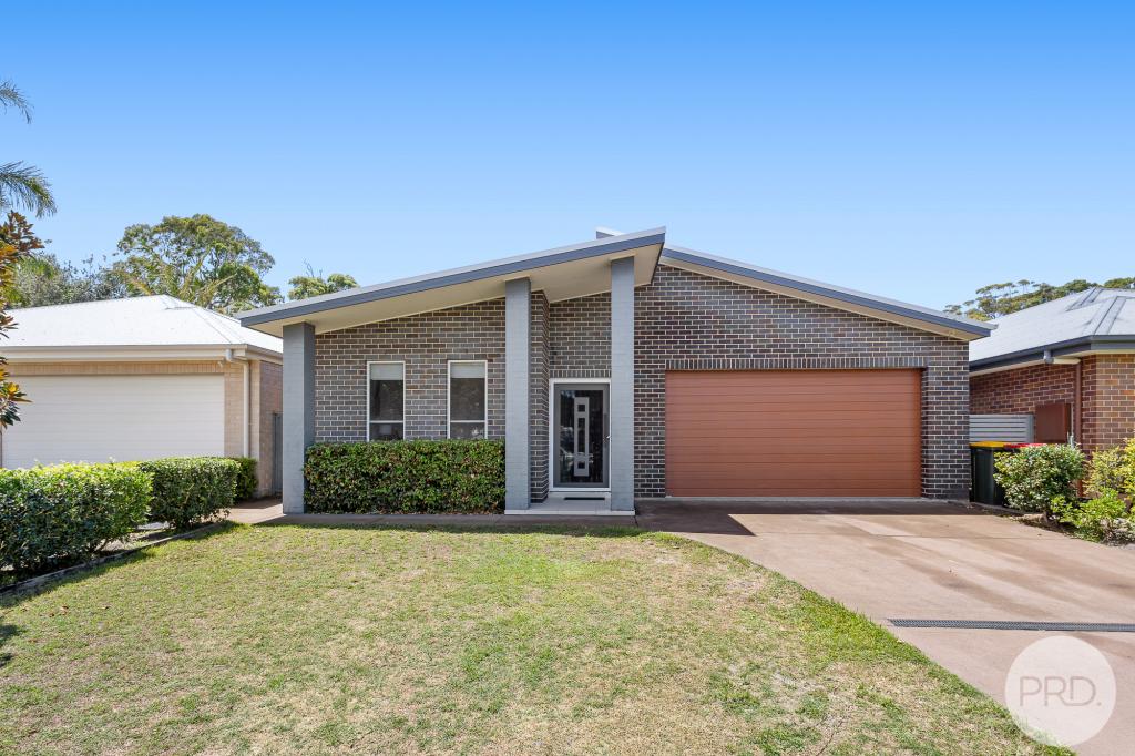 25b Dowling St, Nelson Bay, NSW 2315