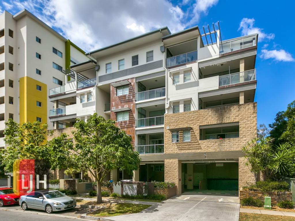 3/45 Playfield St, Chermside, QLD 4032