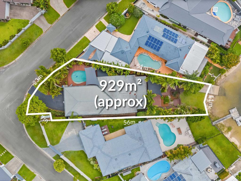 18 Balmoral Ave, Bundall, QLD 4217