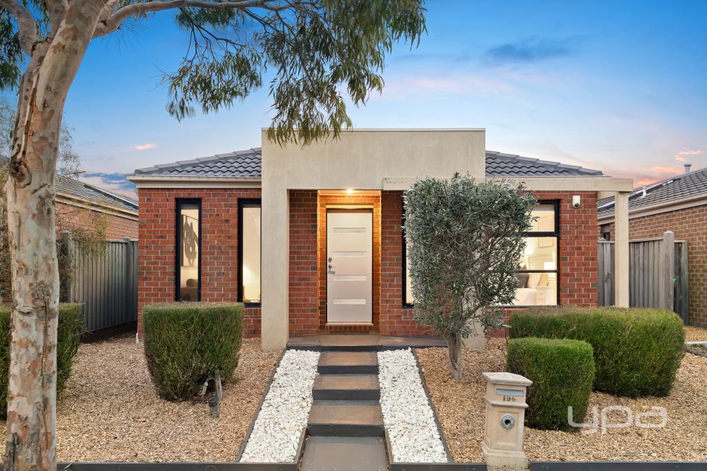 196 Saltwater Prom, Point Cook, VIC 3030