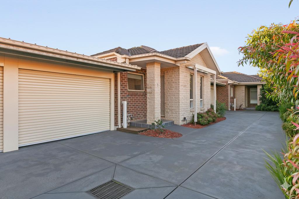 2/14 HIGHLAND ST, KINGSBURY, VIC 3083