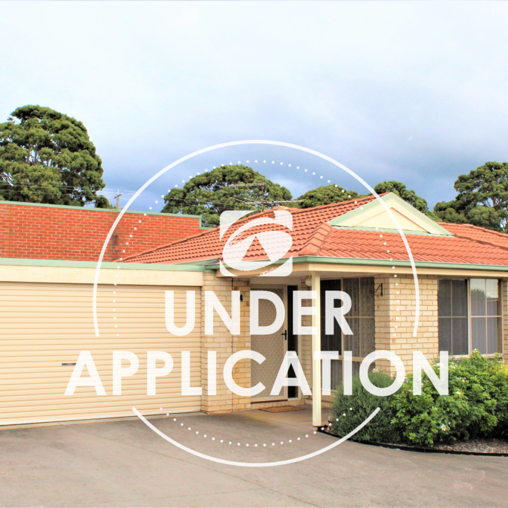 4/6b Hatfield Dr, Drouin, VIC 3818