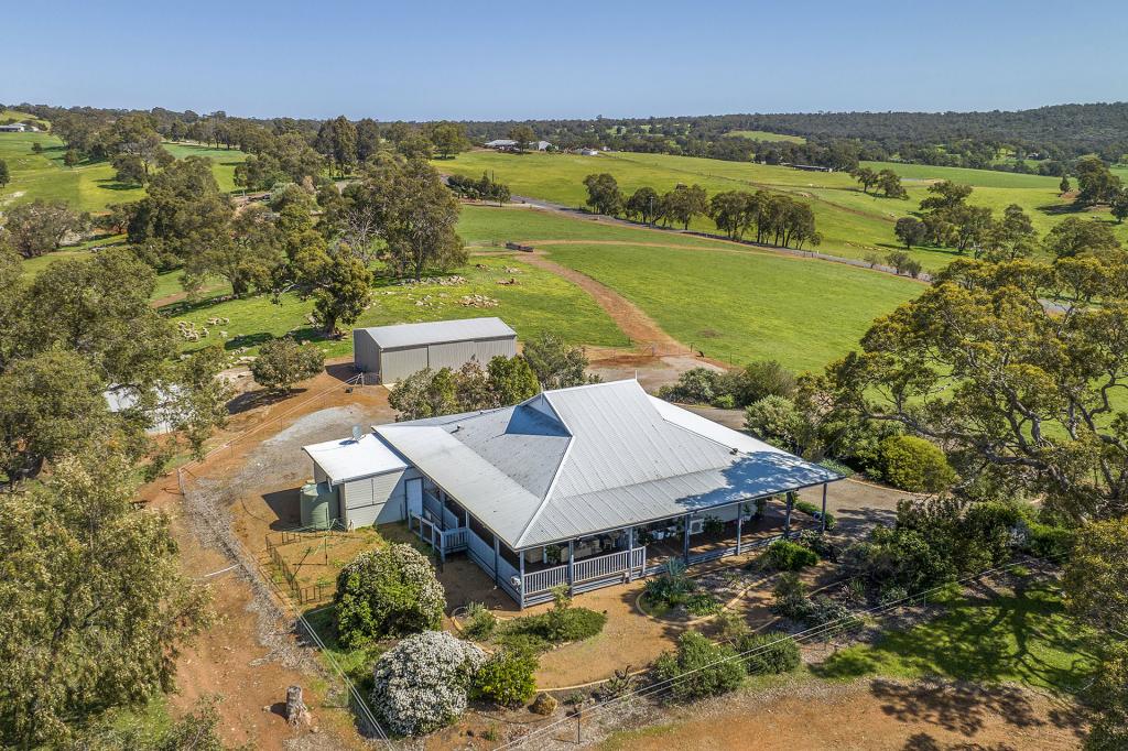 71 Crest Hill Rd, Bindoon, WA 6502