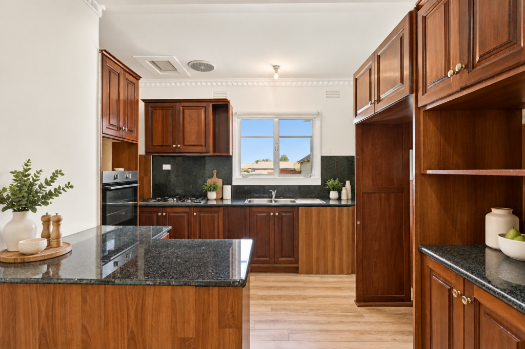 1085 Corella St, Lavington, NSW 2641