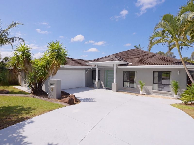 2 Berwick Ct, Redland Bay, QLD 4165