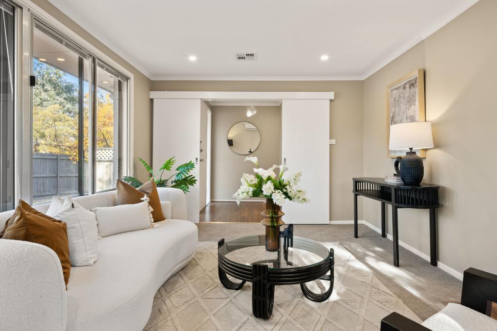 8 Shearer Pl, Kambah, ACT 2902