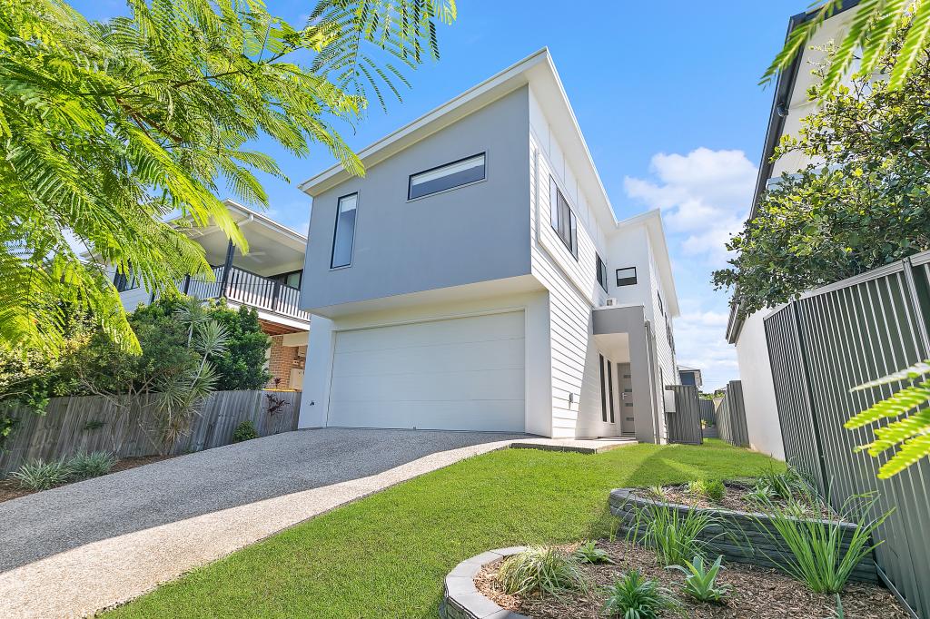 62 Kitchener St, Wynnum, QLD 4178