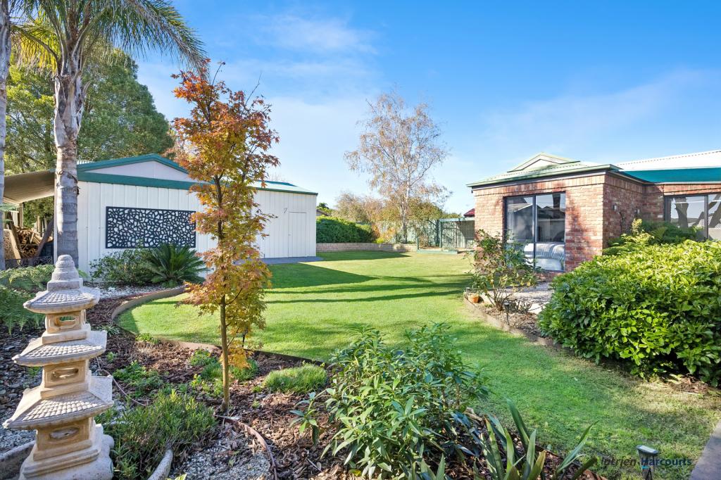 13 Albert St, Alexandra, VIC 3714
