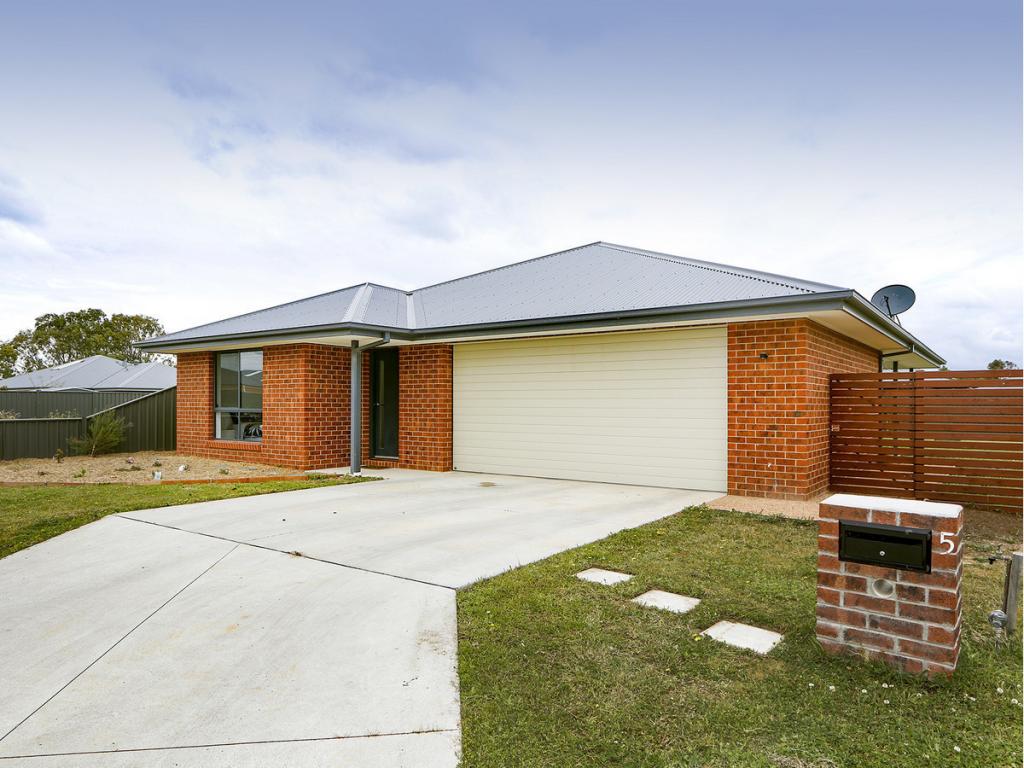 5 Tweedie Ct, Stratford, VIC 3862