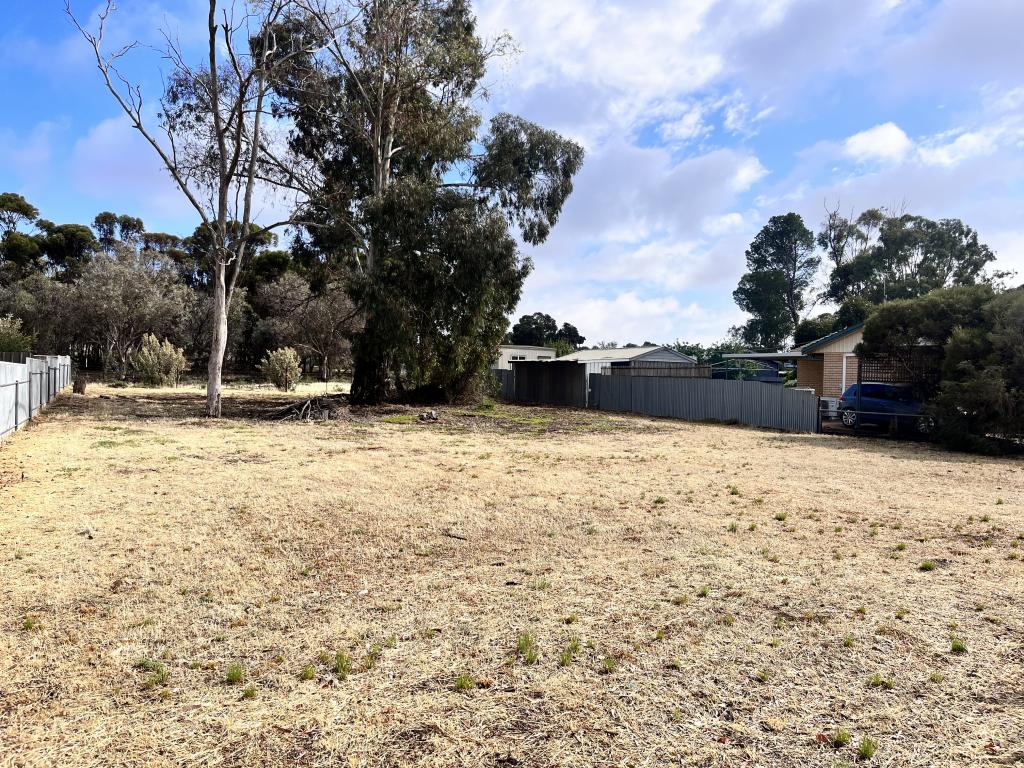 103 Victoria St, Peterborough, SA 5422