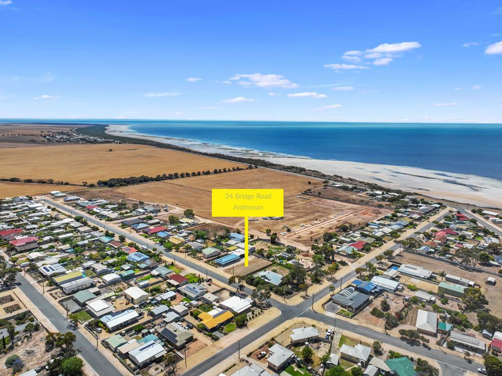 34 Bridge Rd, Ardrossan, SA 5571