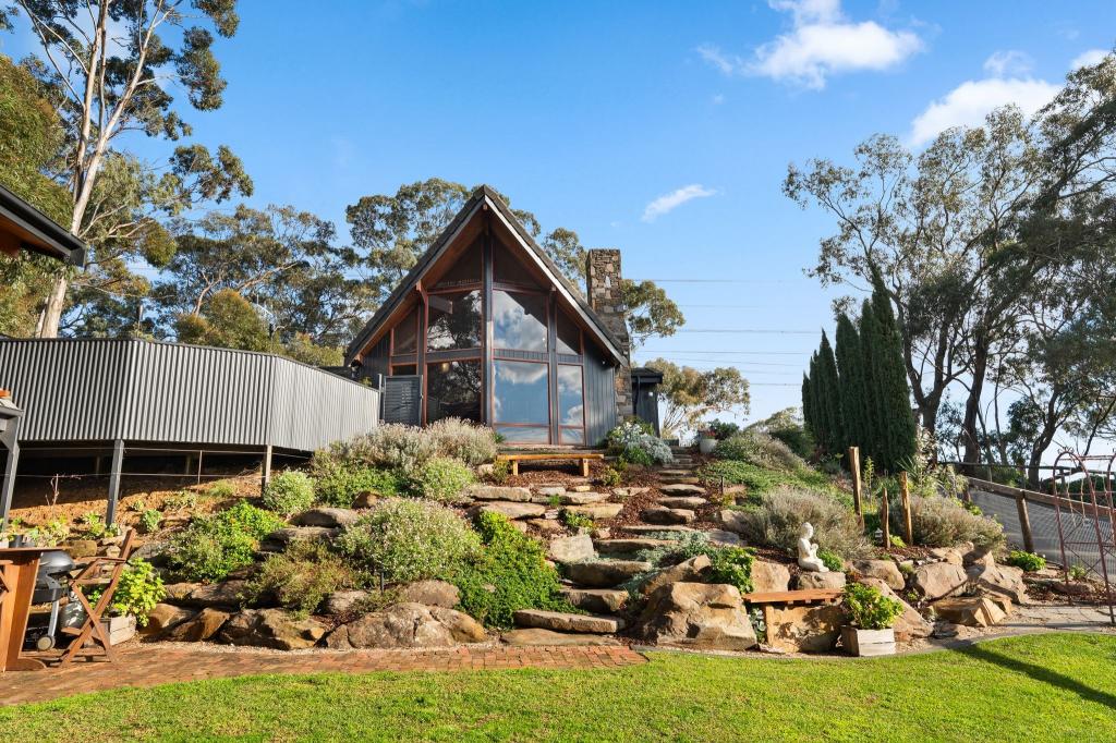75 OAKRIDGE RD, ABERFOYLE PARK, SA 5159