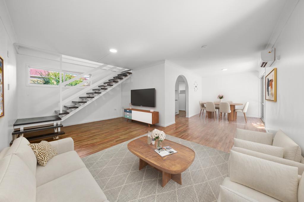 1/14 Illawong St, Chevron Island, QLD 4217