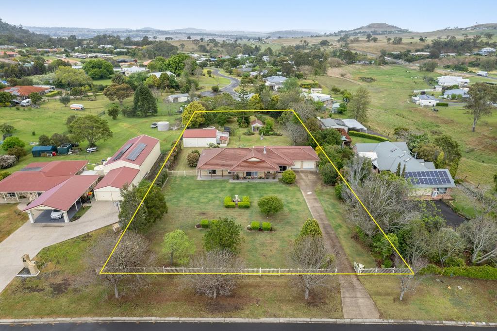 4 Mally Rd, Hodgson Vale, QLD 4352