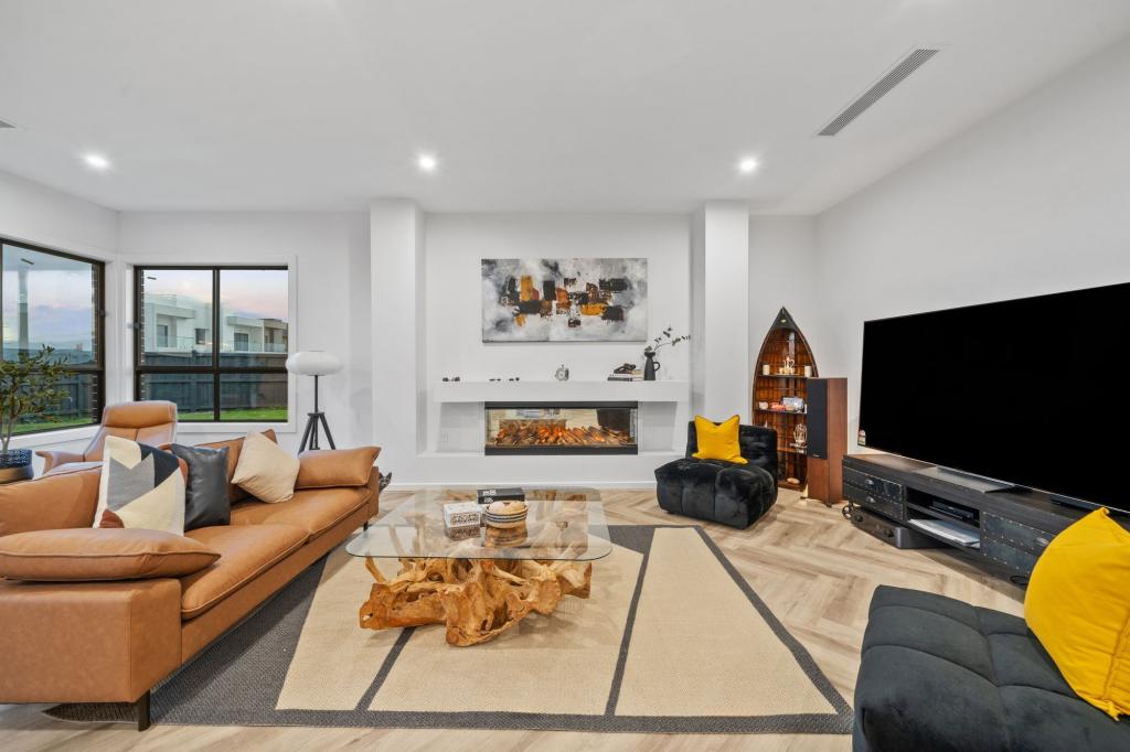 57 Bausch St, Berwick, VIC 3806