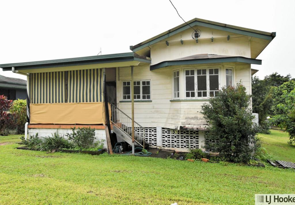 17 Mcquillen St, Tully, QLD 4854