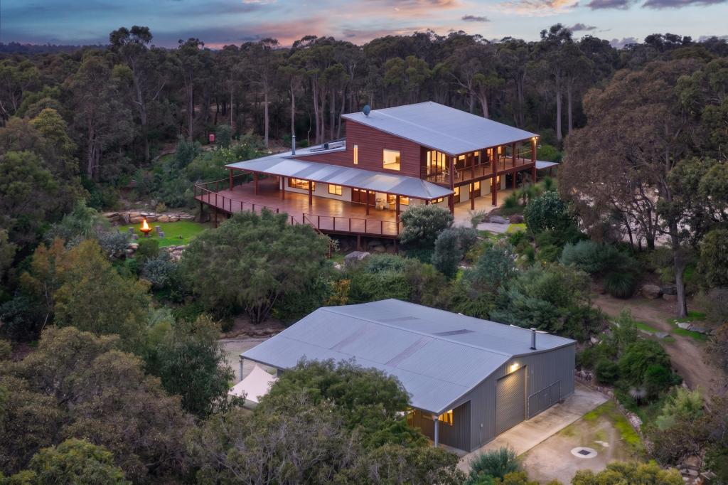 14 Coppin Gr, Redgate, WA 6286
