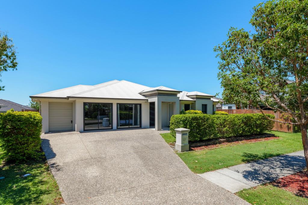 469 GAINSBOROUGH DR, PIMPAMA, QLD 4209