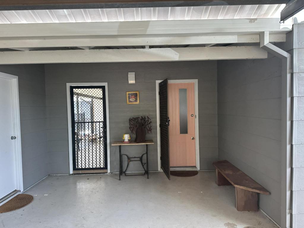 4 Frangipani Ct, Kununurra, WA 6743