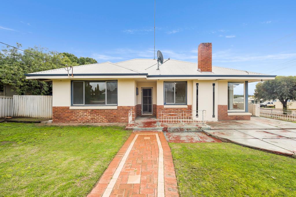 14 High St, Goomalling, WA 6460