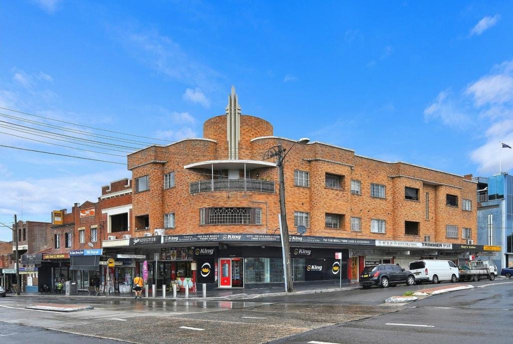 1/8 BRIDGE RD, BELMORE, NSW 2192