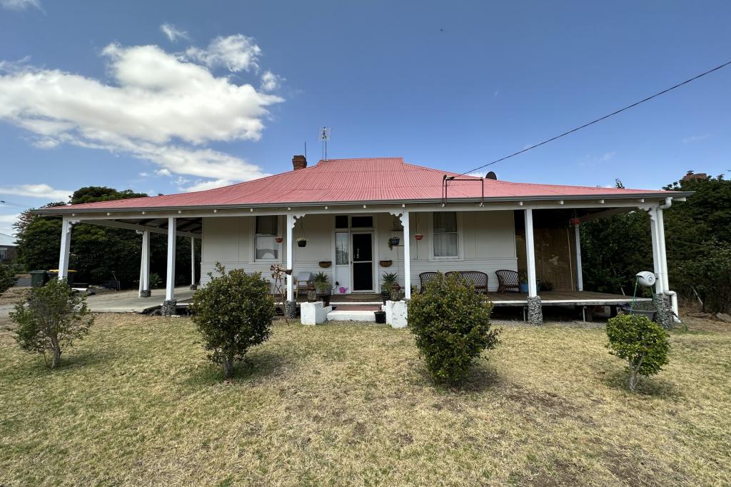 16 Bennett St, Dumbleyung, WA 6350