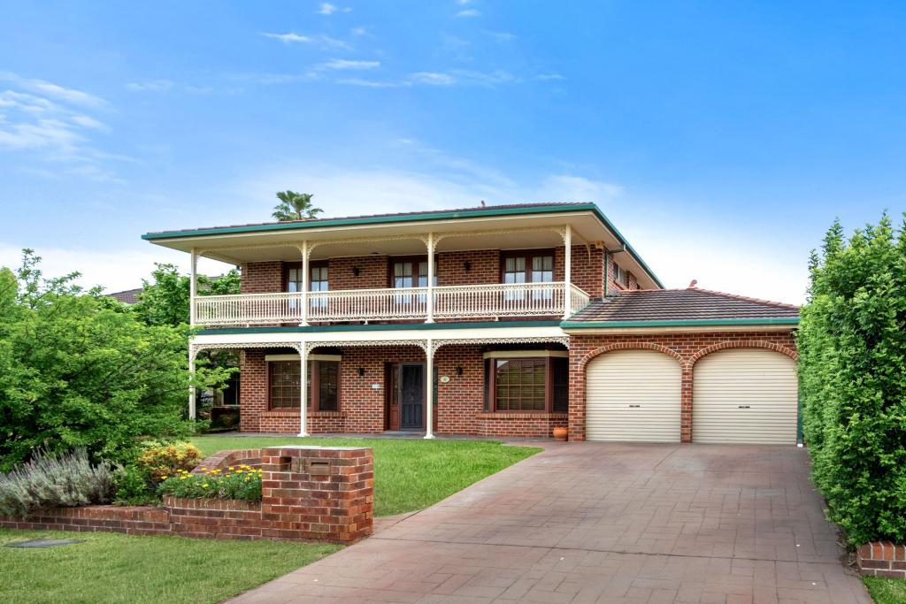 11 Lavender Cl, Glenmore Park, NSW 2745