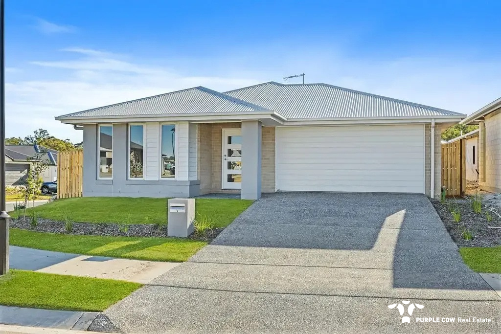 2 CICELY CCT, GREENBANK, QLD 4124