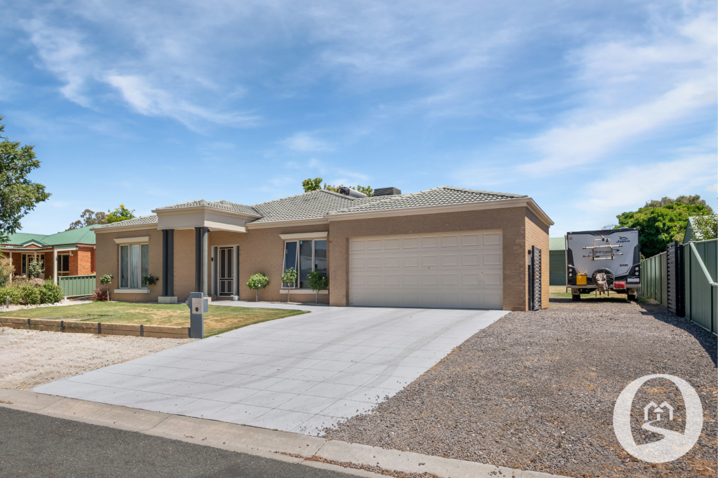 12 Clarendon Cl, Strathfieldsaye, VIC 3551