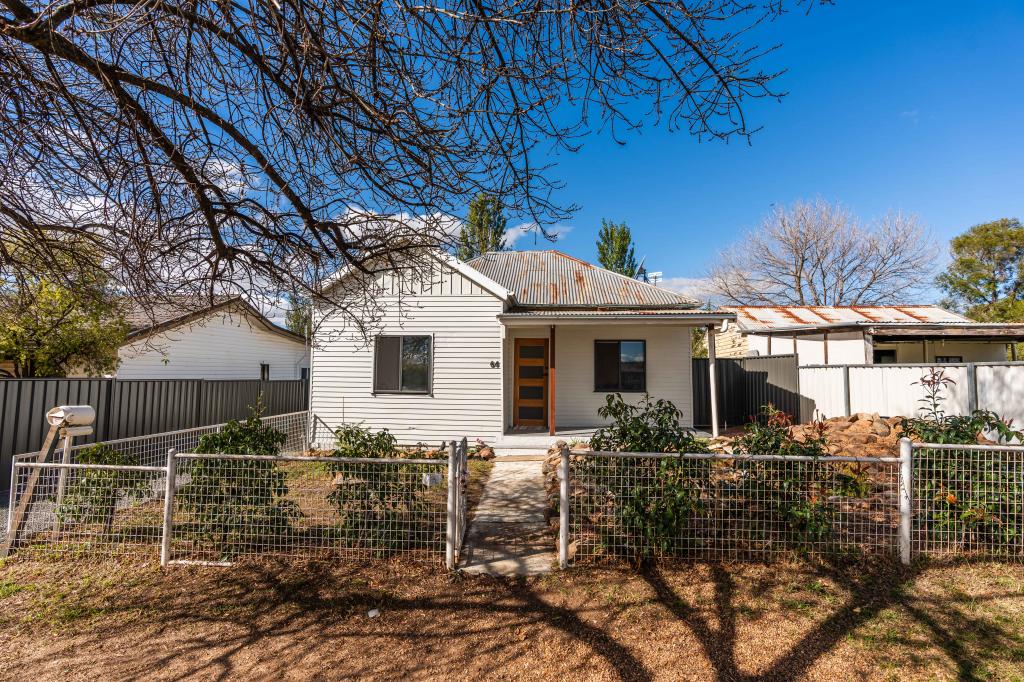 64 Phillip St, Molong, NSW 2866