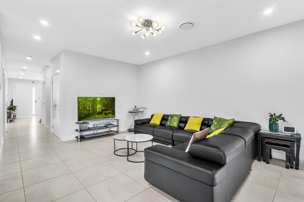 28 Westbrook Cct, Marsden Park, NSW 2765