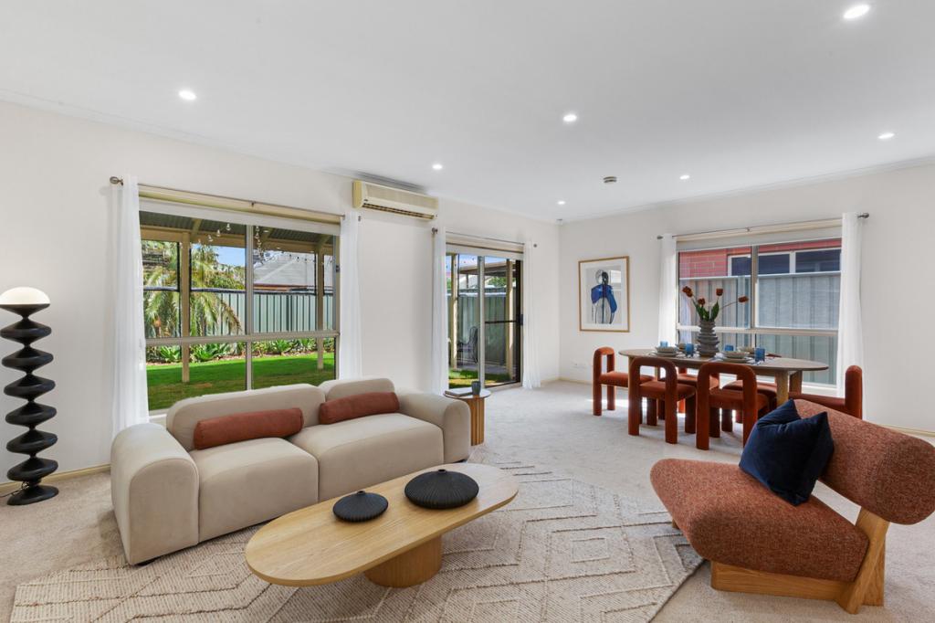 15a Heron Walk, Mawson Lakes, SA 5095