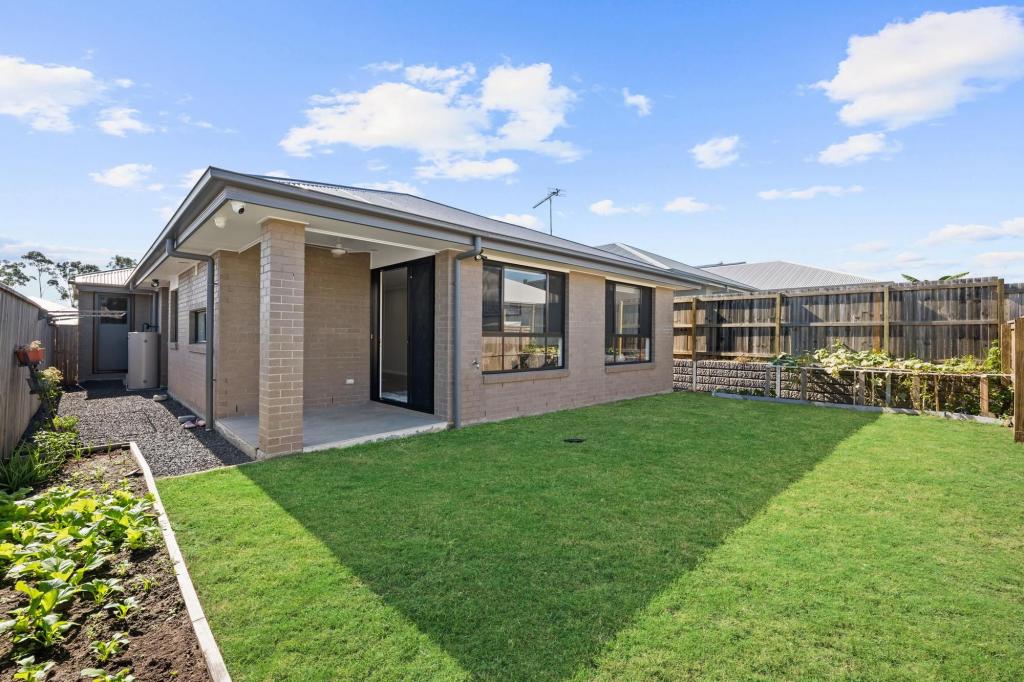 38 Horizon St, Ripley, QLD 4306