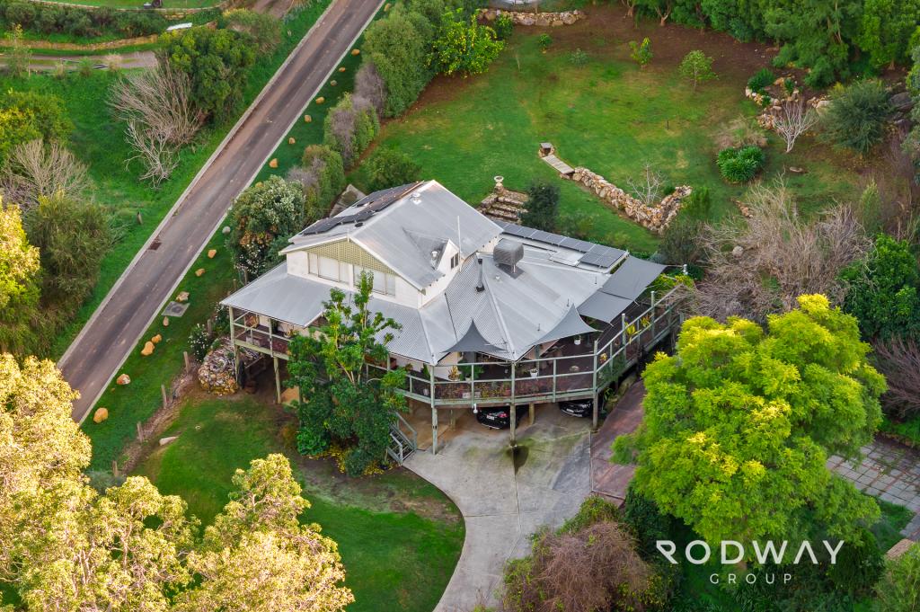 60d Croyden Rd, Roleystone, WA 6111