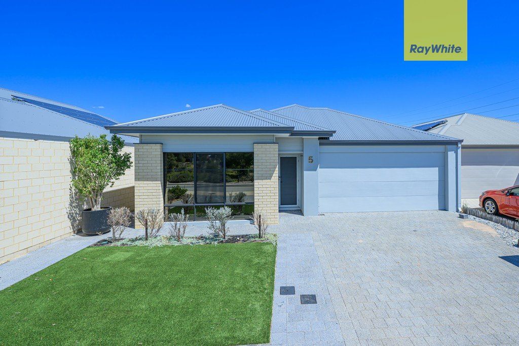 5 Marsland Rd, Midvale, WA 6056