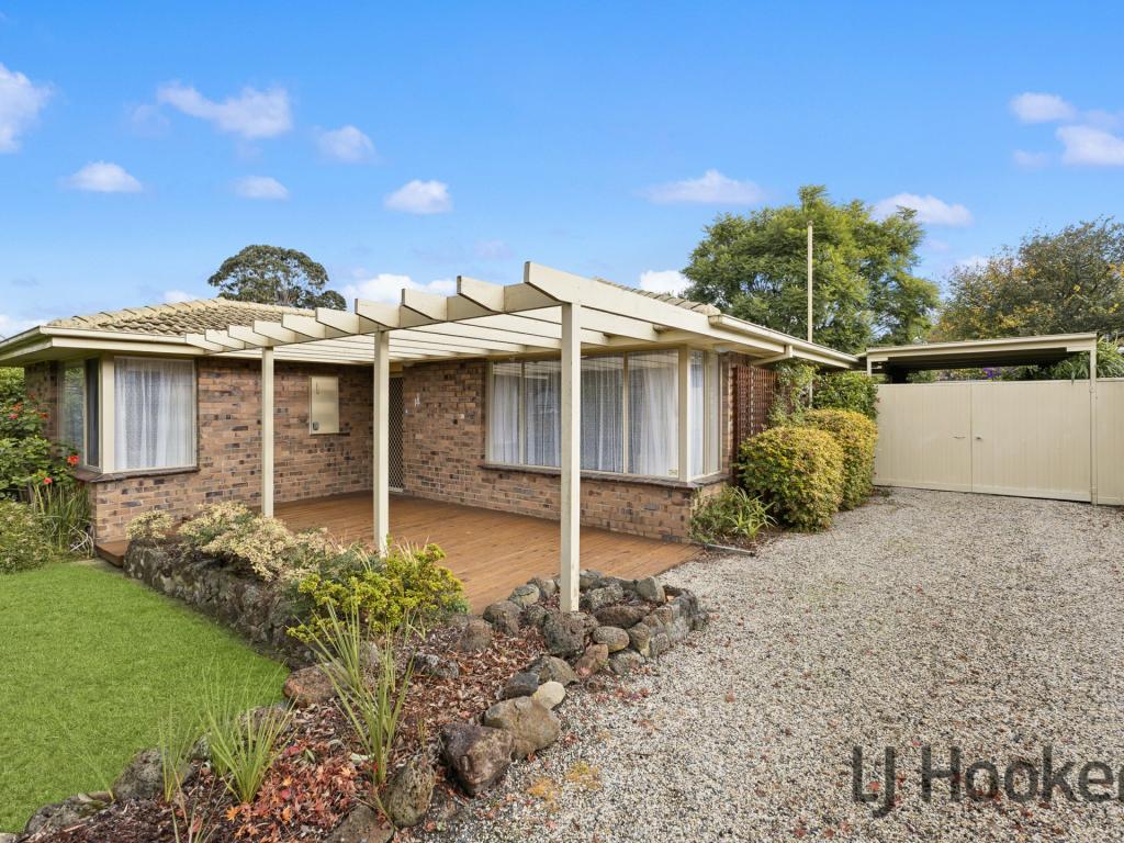 14 DEBORAH AVE, BORONIA, VIC 3155