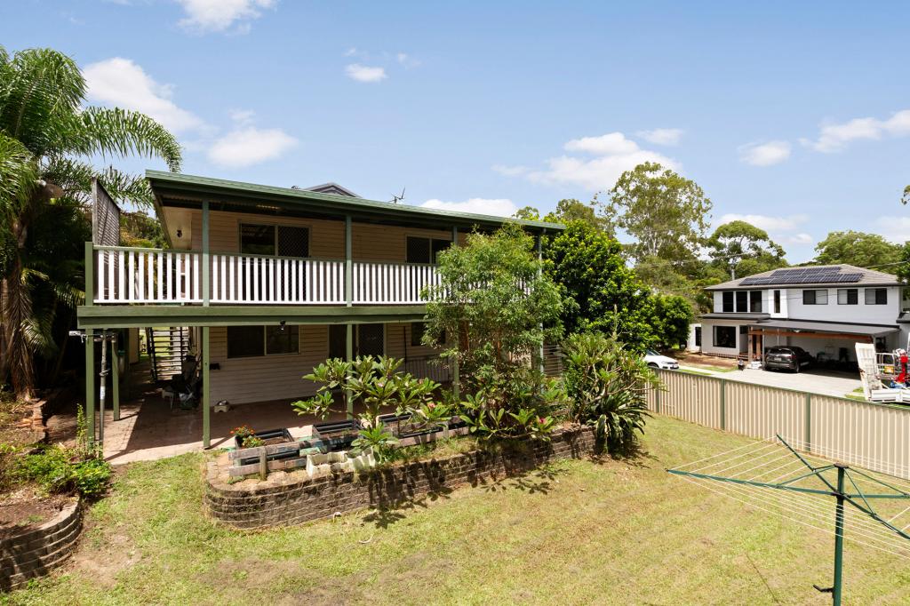 10 Nyora St, Everton Hills, QLD 4053