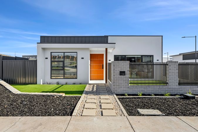1 Maggie Scott Tce, Whitlam, ACT 2611