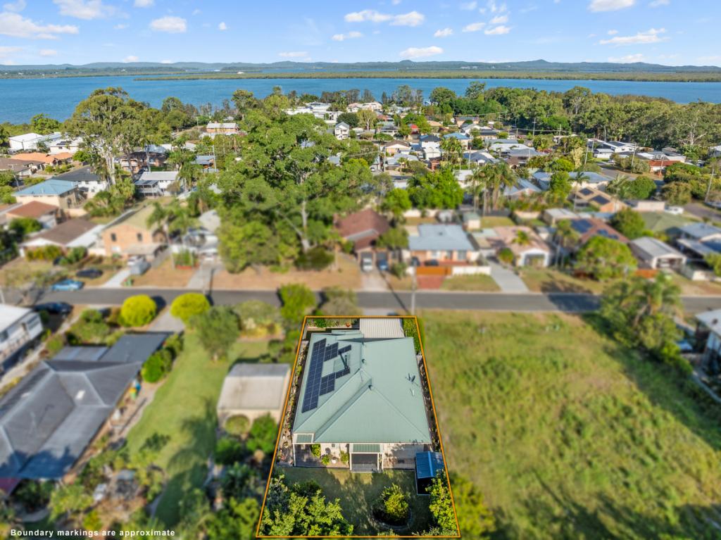 36 Jania St, Redland Bay, QLD 4165