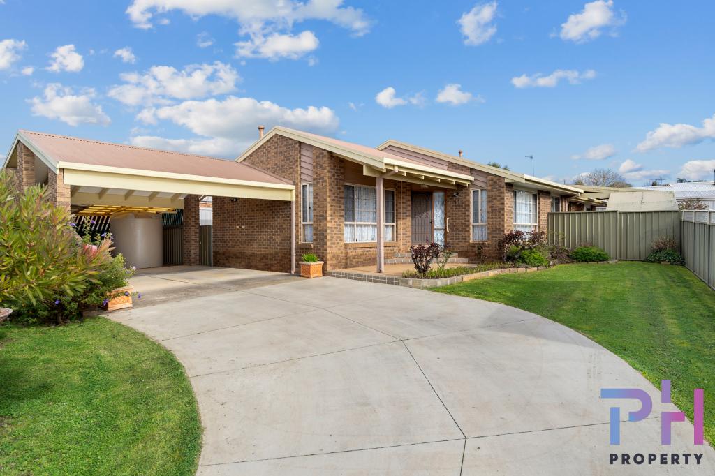 10 Odea Cres, Kangaroo Flat, VIC 3555