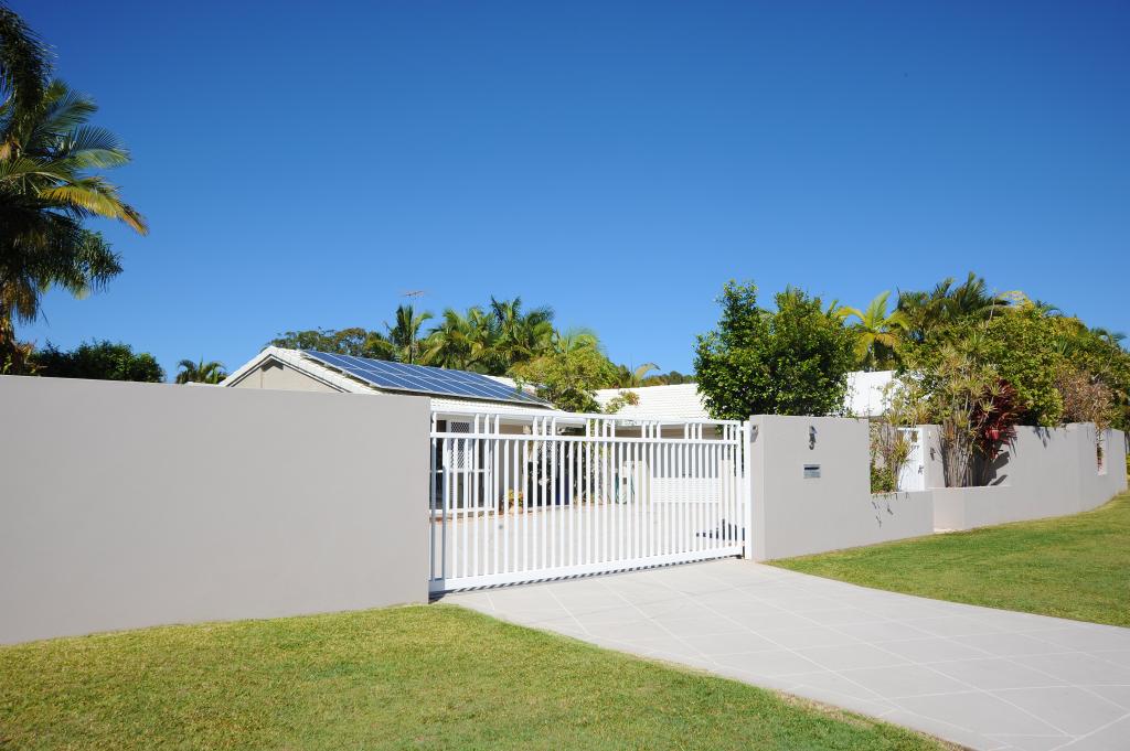 3 Adori Dr, Mountain Creek, QLD 4557