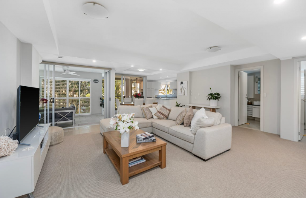 4/19 Mermaid Ave, Mermaid Beach, QLD 4218