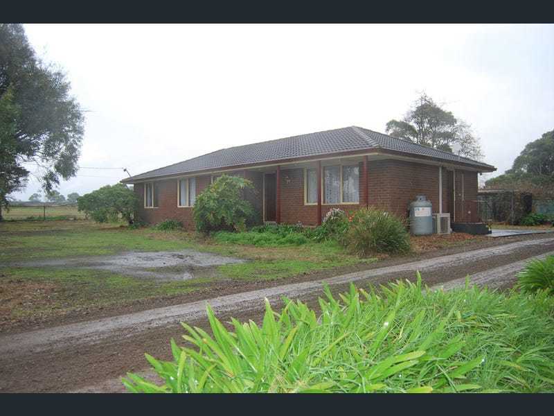 13 - 15 Stanley Rd, Devon Meadows, VIC 3977
