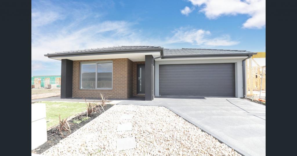 24 BELLBIRD ST, KURUNJANG, VIC 3337