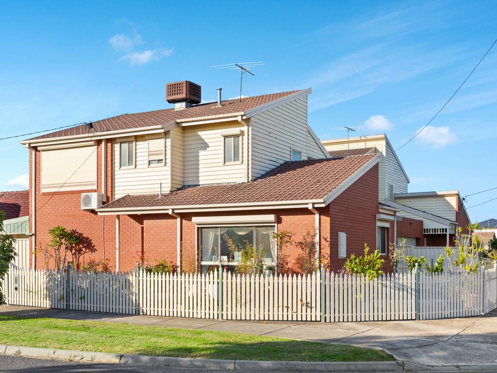14 Harry St, Maidstone, VIC 3012