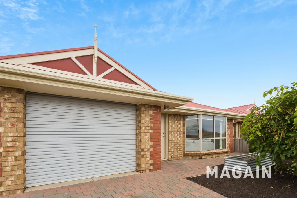 10 Churston Pl, Moana, SA 5169