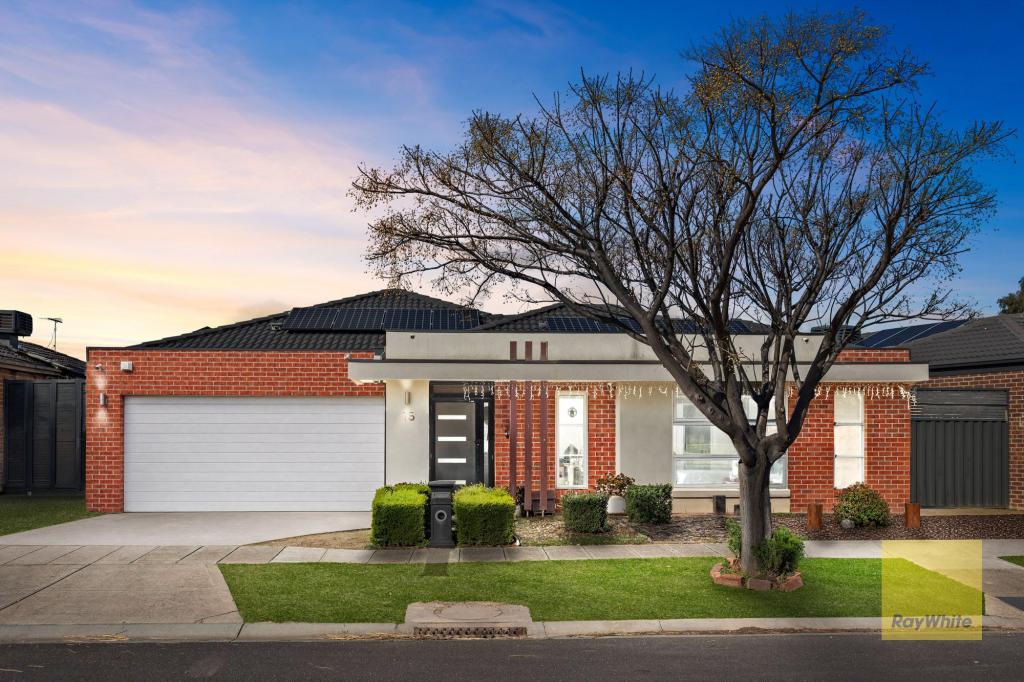 15 WOODLANDS ST, TARNEIT, VIC 3029