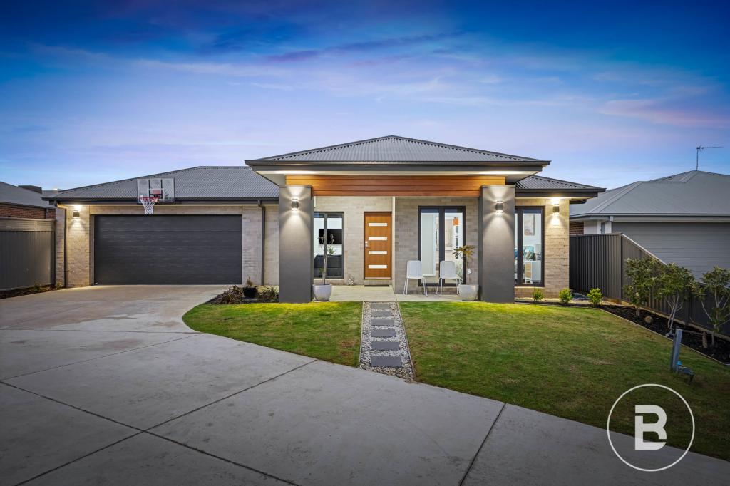 7 Warbler Ct, Winter Valley, VIC 3358