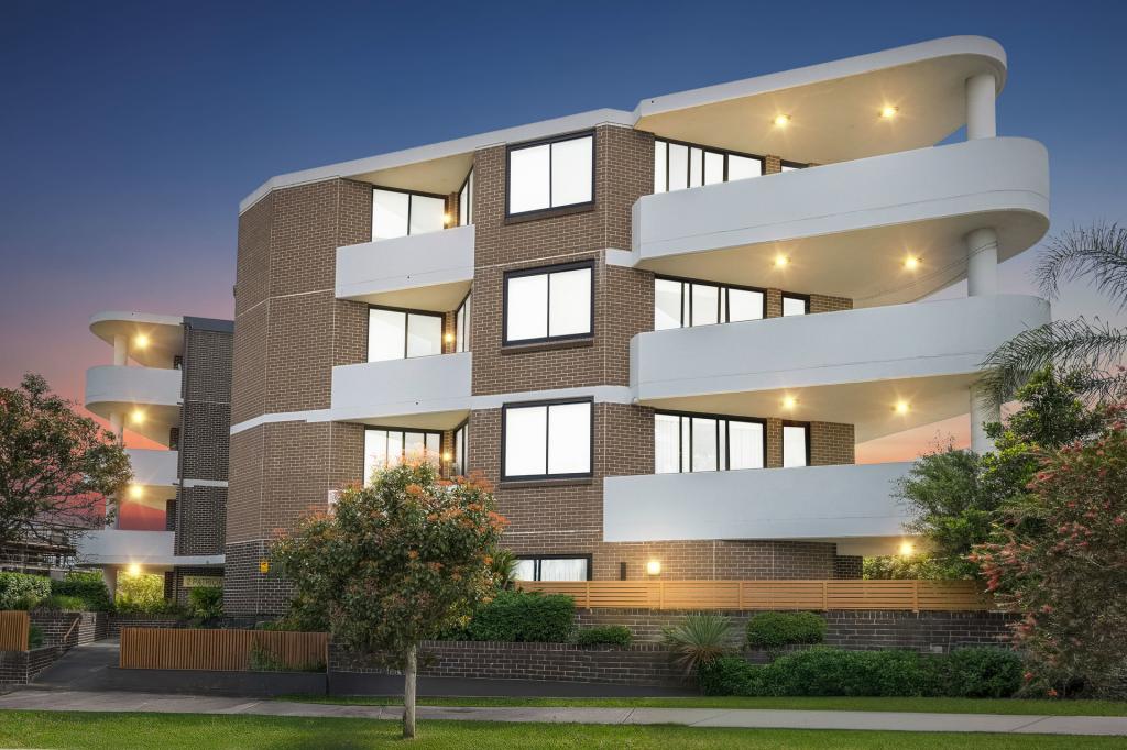 1/2 Patricia St, Mays Hill, NSW 2145