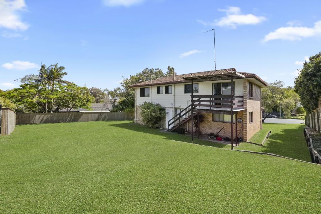 3 Marlock Ct, Ashmore, QLD 4214